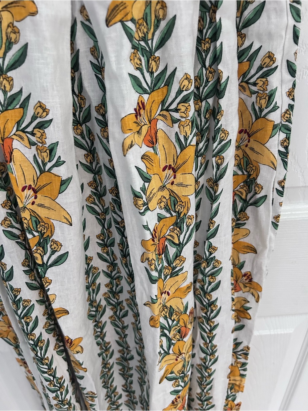 Maison d'Amélie Paris White Smocked Top Floral Dress. Size S - Picture 3 of 10